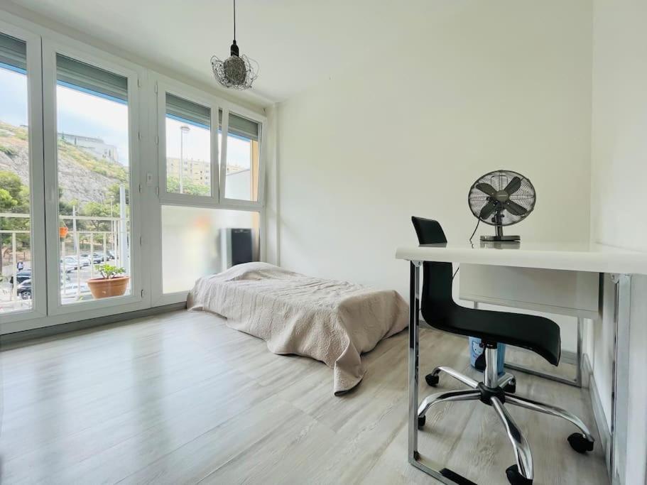 Superbe T3 Au Pieds De Notre Dame De La Garde Apartman Marseille Kültér fotó