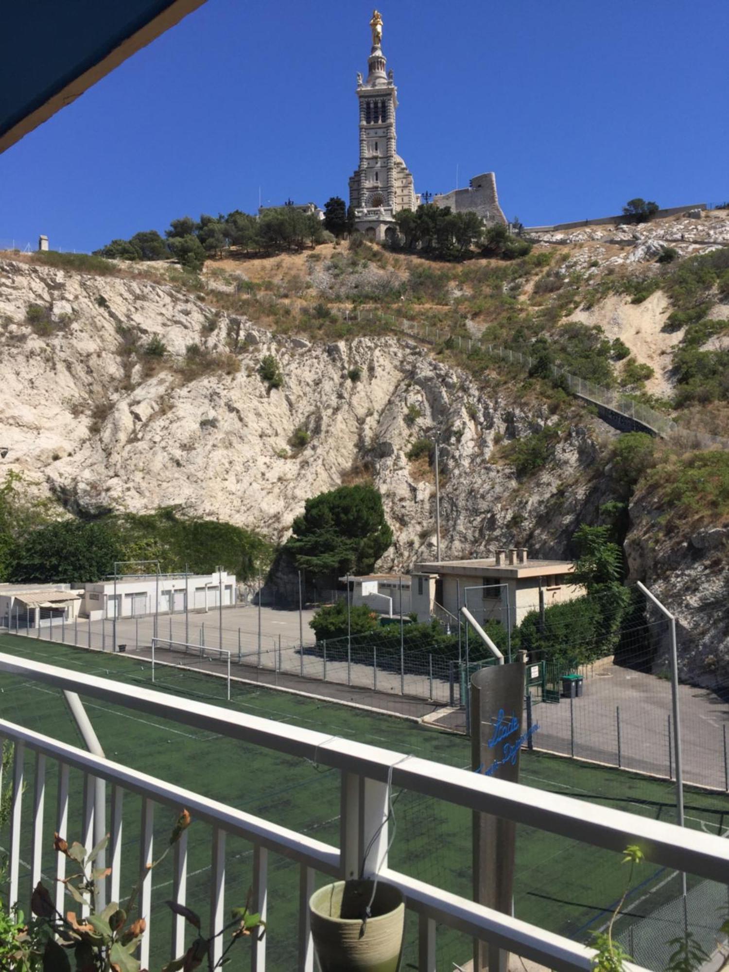 Superbe T3 Au Pieds De Notre Dame De La Garde Apartman Marseille Kültér fotó